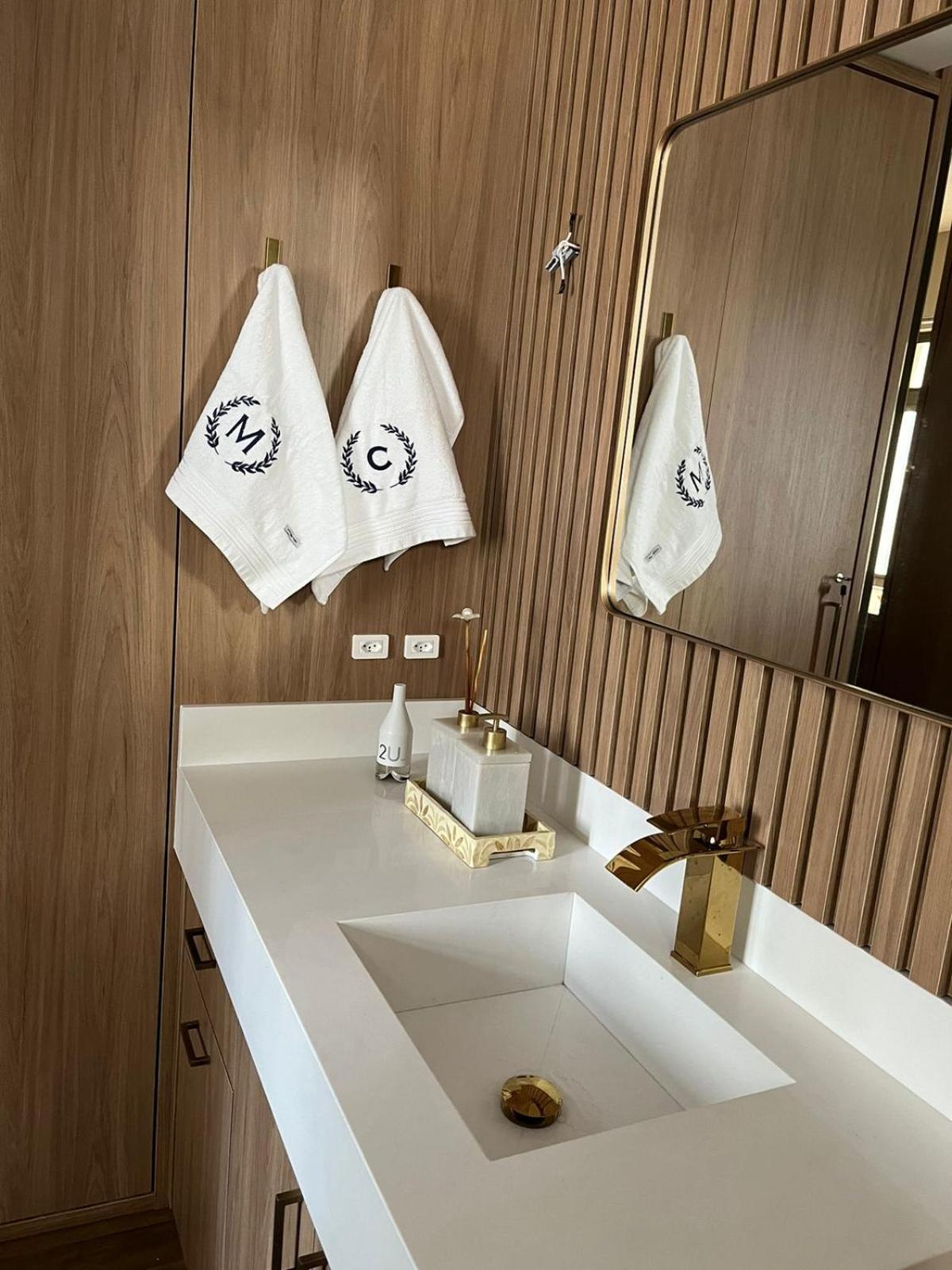 Apartamento Apto Frente E Vista Inteira Mar Em Deslumbrante E Aconchegante